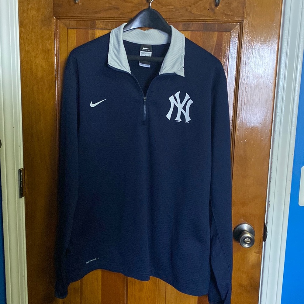 Nike New York Yankees 3/4 zip Henley